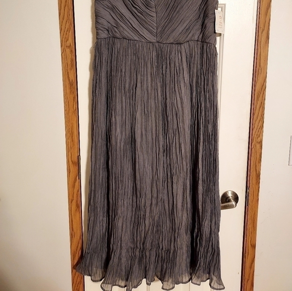 Suzi Chin for Maggie boutique maxi style dress size 14 (large) - Picture 2 of 6